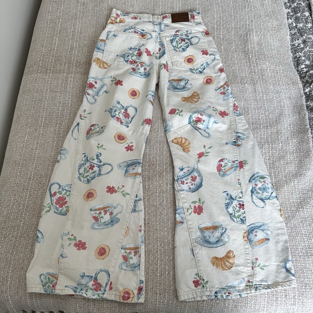 Free People Eden Brunch Jeans Size 26 Printed Barrel Teapot Croissant Sold Out - Picture 7 of 15